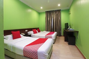 Deluxe Triple Room - OYO 90098 Goa Inn Hotel (Gua Musang)