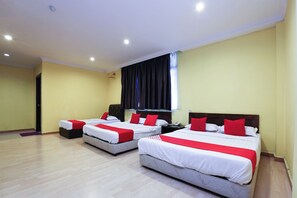 Family Suite - OYO 90098 Goa Inn Hotel (Gua Musang)