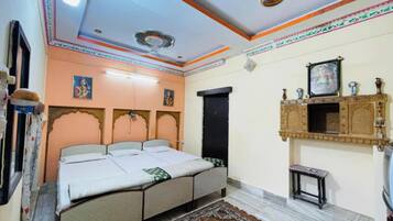 Family Quadruple Room, Air conditioning, City View | Desk, free WiFi