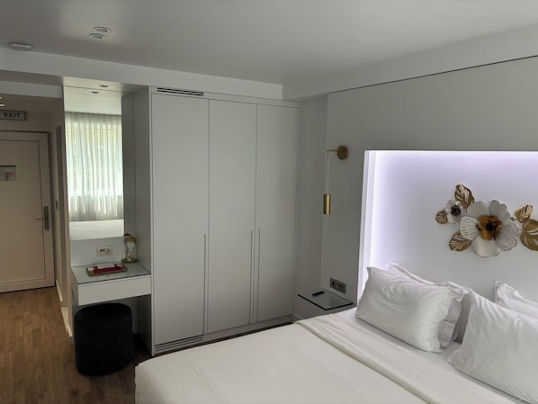 Ảnh chưa phân loại, 1 trong số 115 ảnh, nút