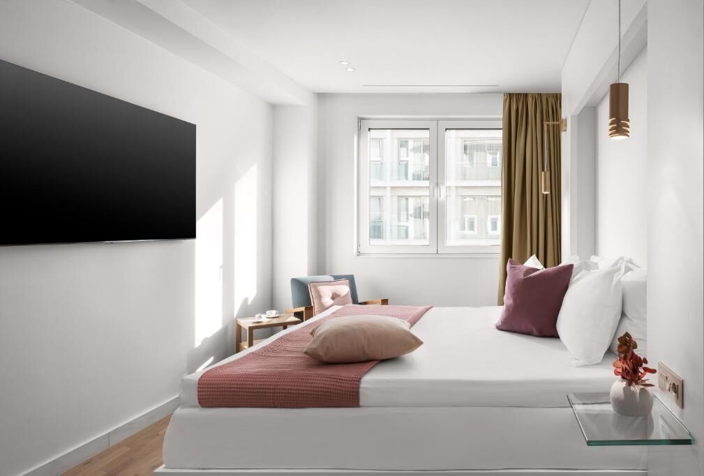 Deluxe Double Room, City View