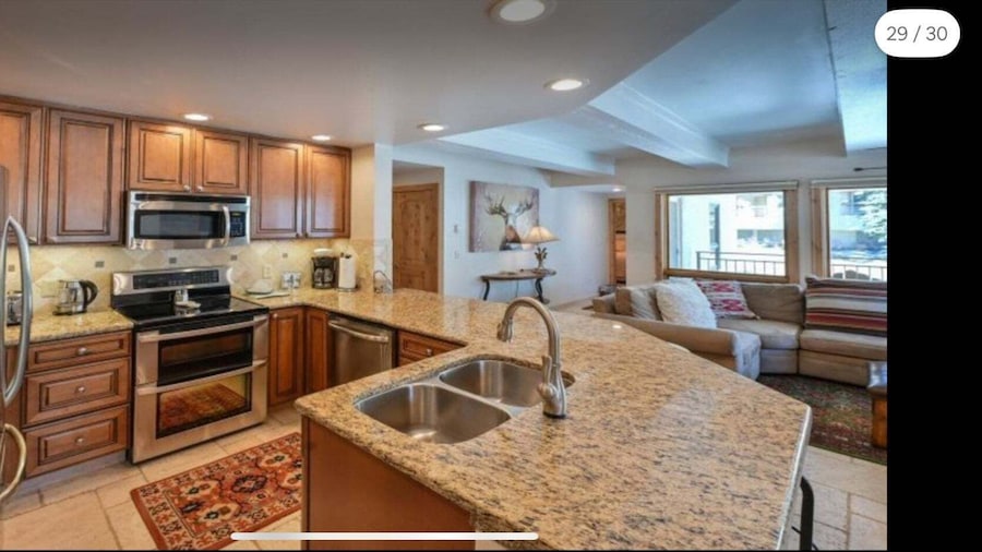Ski Lodge Styled Plaza Condo 3 Bedroom Condo