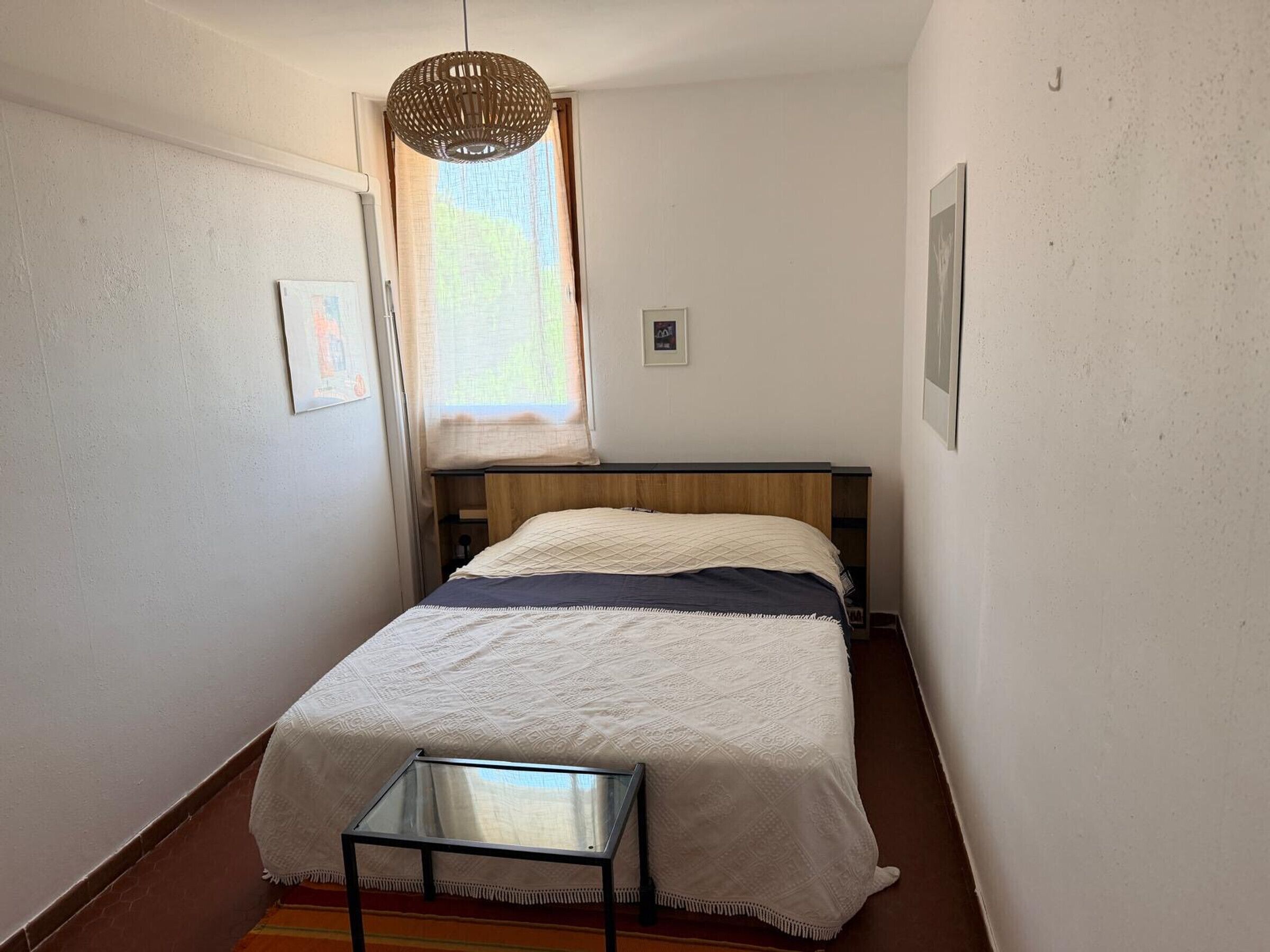 2 bedrooms