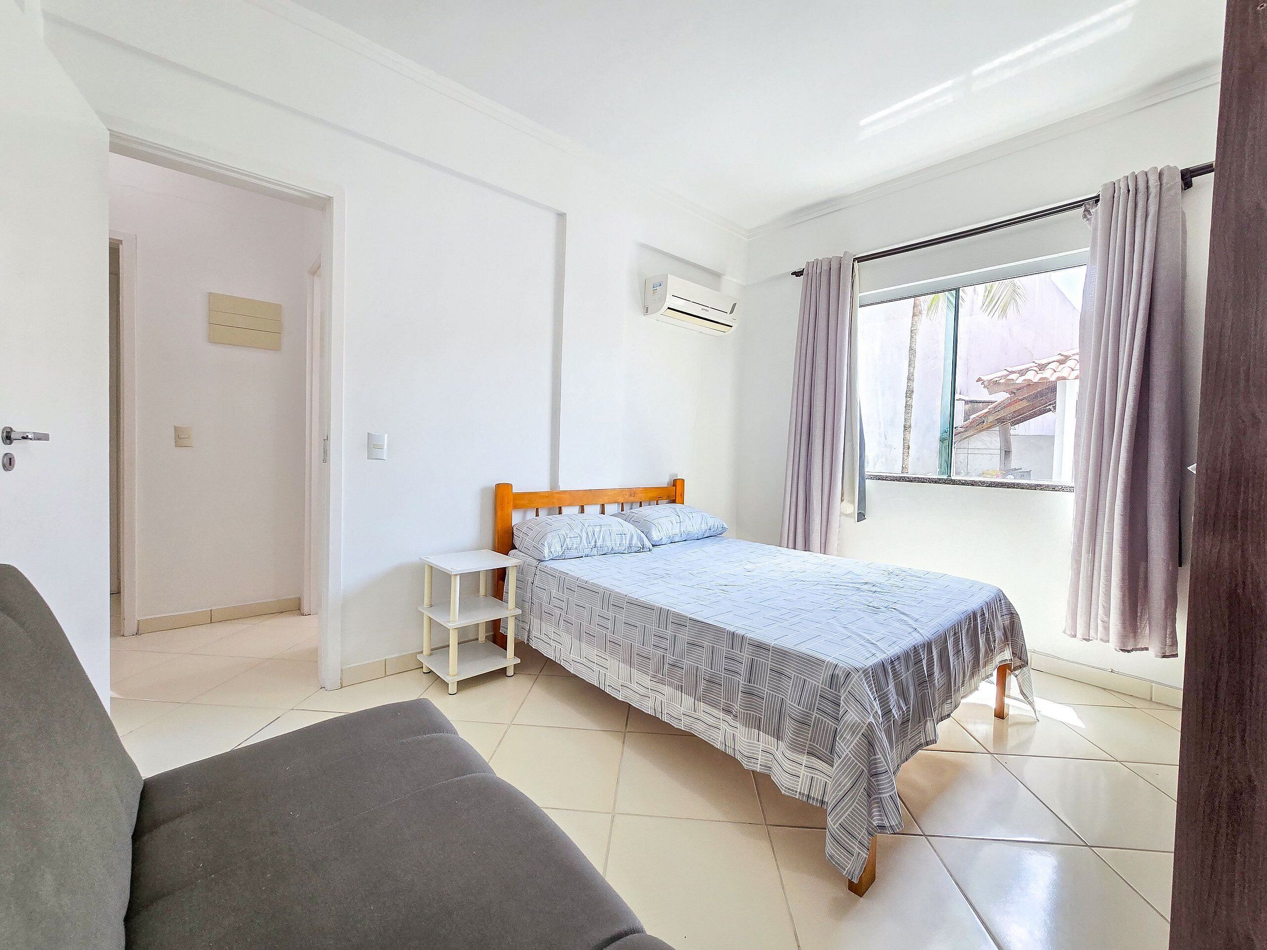 Apartment | Verdunkelungsvorhänge, Bügeleisen/Bügelbrett, kostenloses WLAN