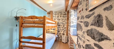 4 bedrooms