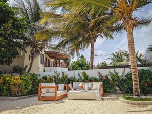 Terrace/patio - Beachfront Bliss at Solymar Villa 2 – Modern Comfort with Stunning Ocean Views (Jambiani)