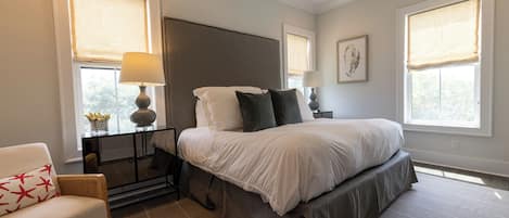 5 habitaciones, tabla de planchar con plancha, wifi y ropa de cama