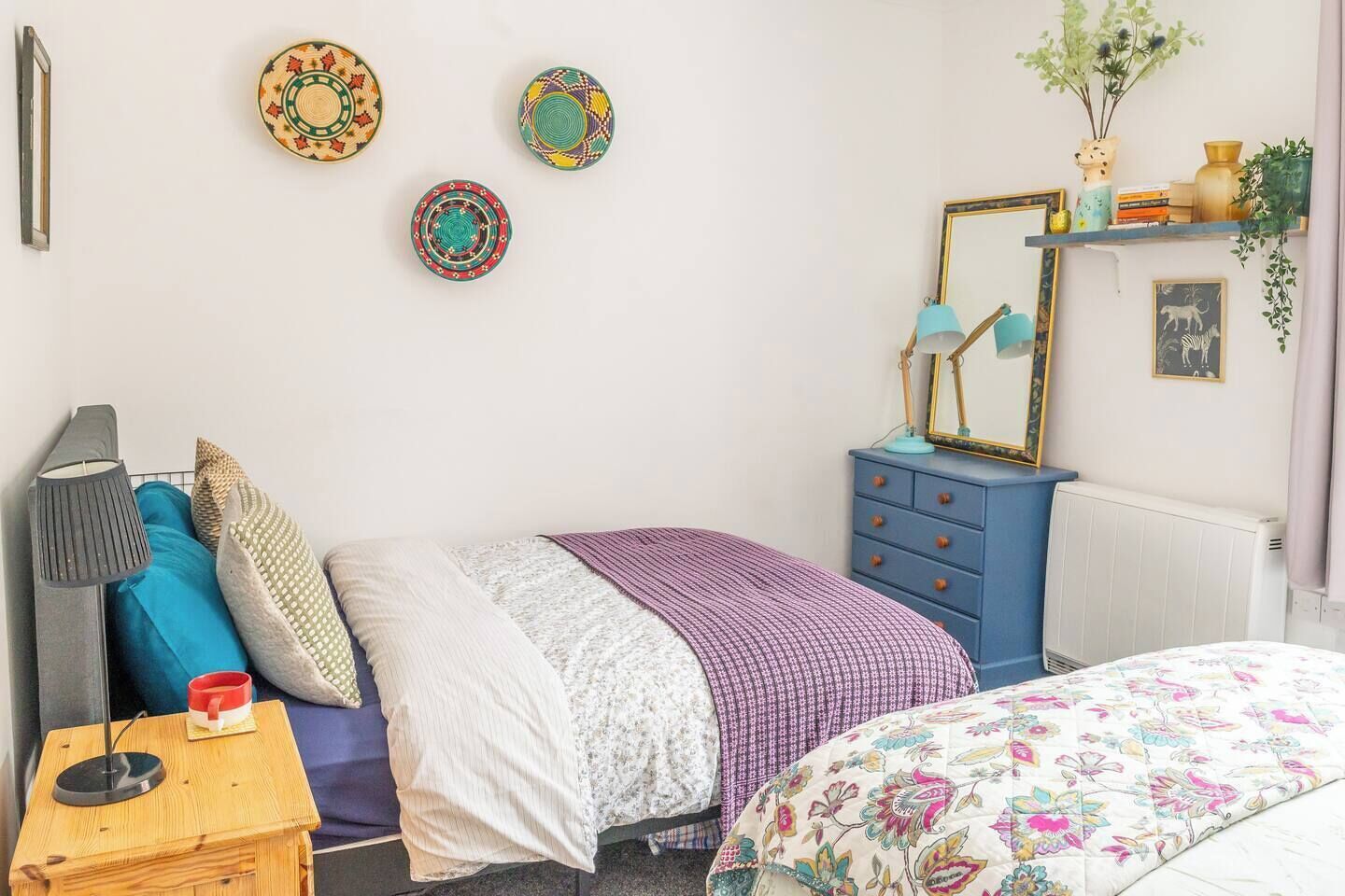 2 bedrooms, desk, iron/ironing board, travel crib