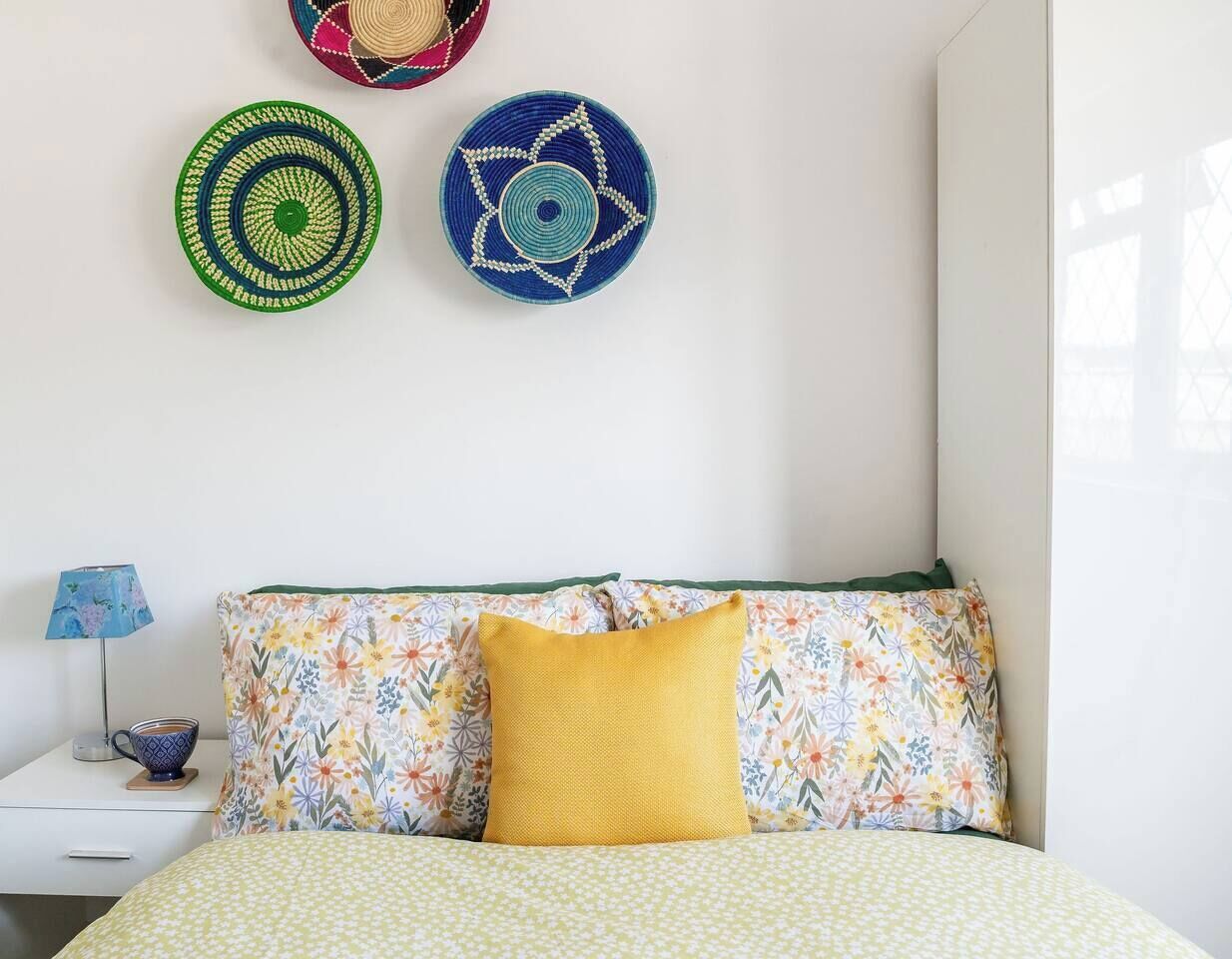 2 Schlafzimmer, Schreibtisch, Bügeleisen/Bügelbrett, Reisekinderbett