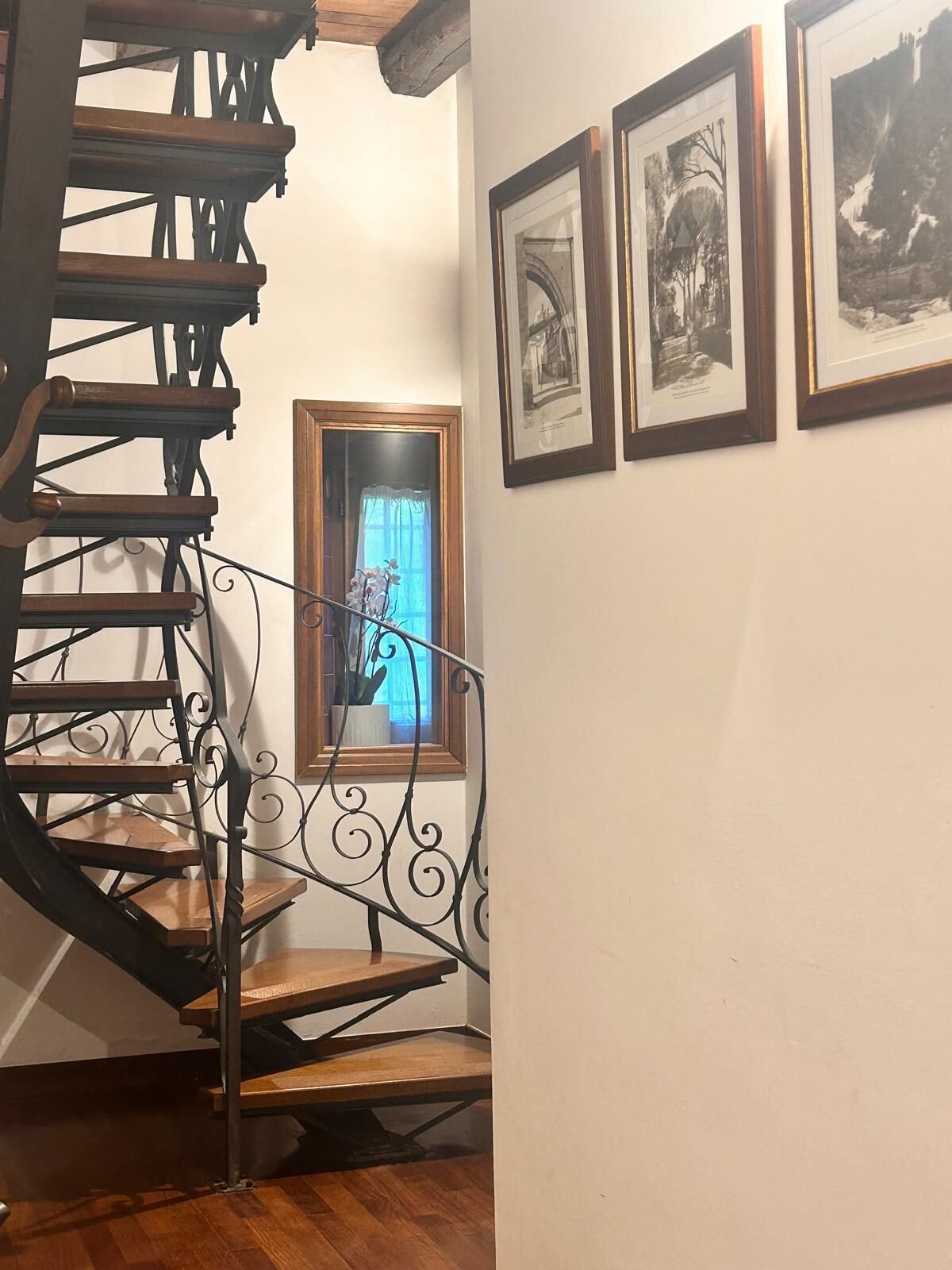 Basic-Einzelzimmer, Blick auf den Innenhof | Innenbereich