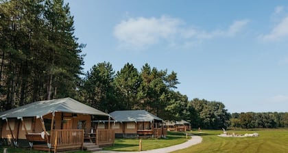 De Glamping - Glamping Lodge | Sleeps 6