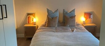 #105 The Old Bakery - Beautiful Cottage - 5 mins to Webb Ellis Rugby Museum