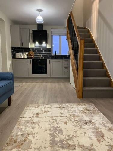 #105 The Old Bakery - Beautiful Cottage - 5 mins to Webb Ellis Rugby Museum