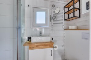 Bathroom - De Glamping - Green Tiny House | Sleeps 6 (Zeewolde)