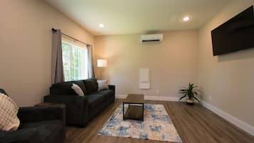 House | 1 bedroom, high-speed internet