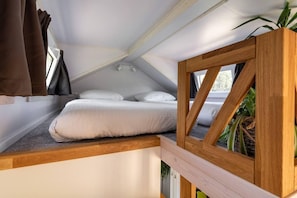Room - De Glamping - Tiny Safari Geel | Sleeps 7 (Zeewolde)