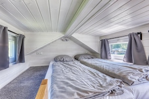 4 bedrooms, WiFi (free), bed sheets - De Glamping - Tiny Safari Geel | Sleeps 7 (Zeewolde)