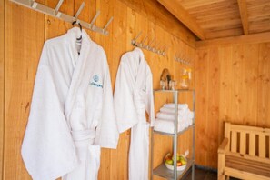 Interior - De Glamping - Villa with sleeping lodge & wellness facilities (Zeewolde)