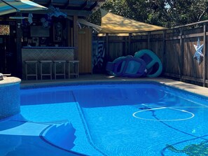 Pool - Colorful Country Studio (Sonoma)