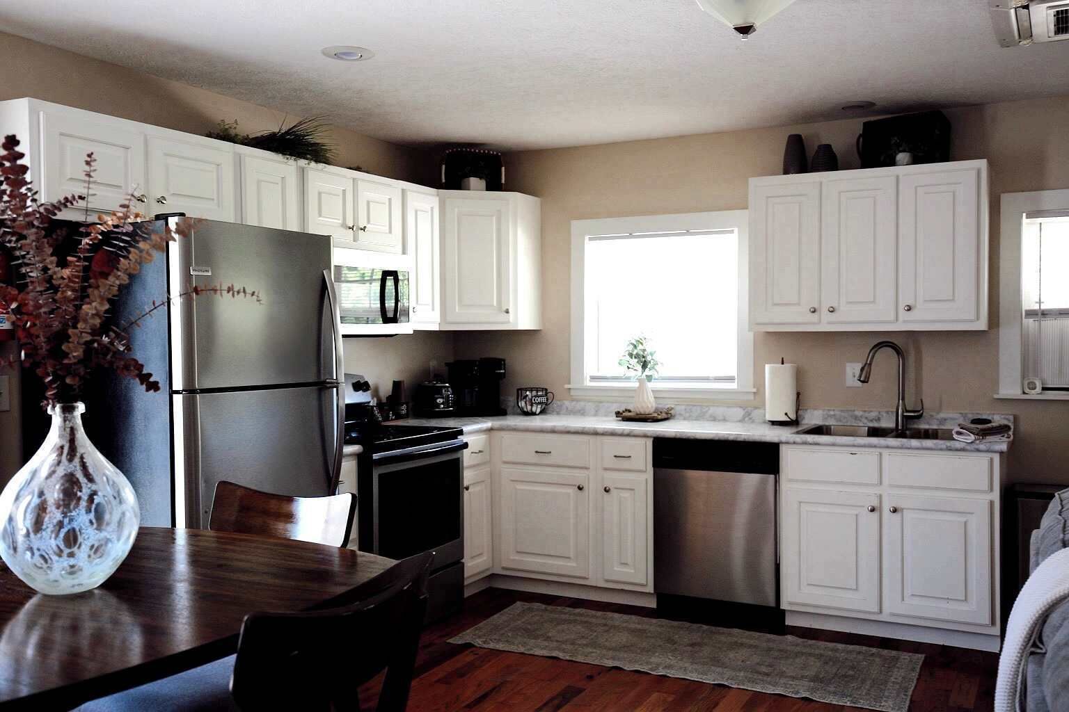 Coffee/tea maker, microwave, dishwasher, cookware/dishes/utensils