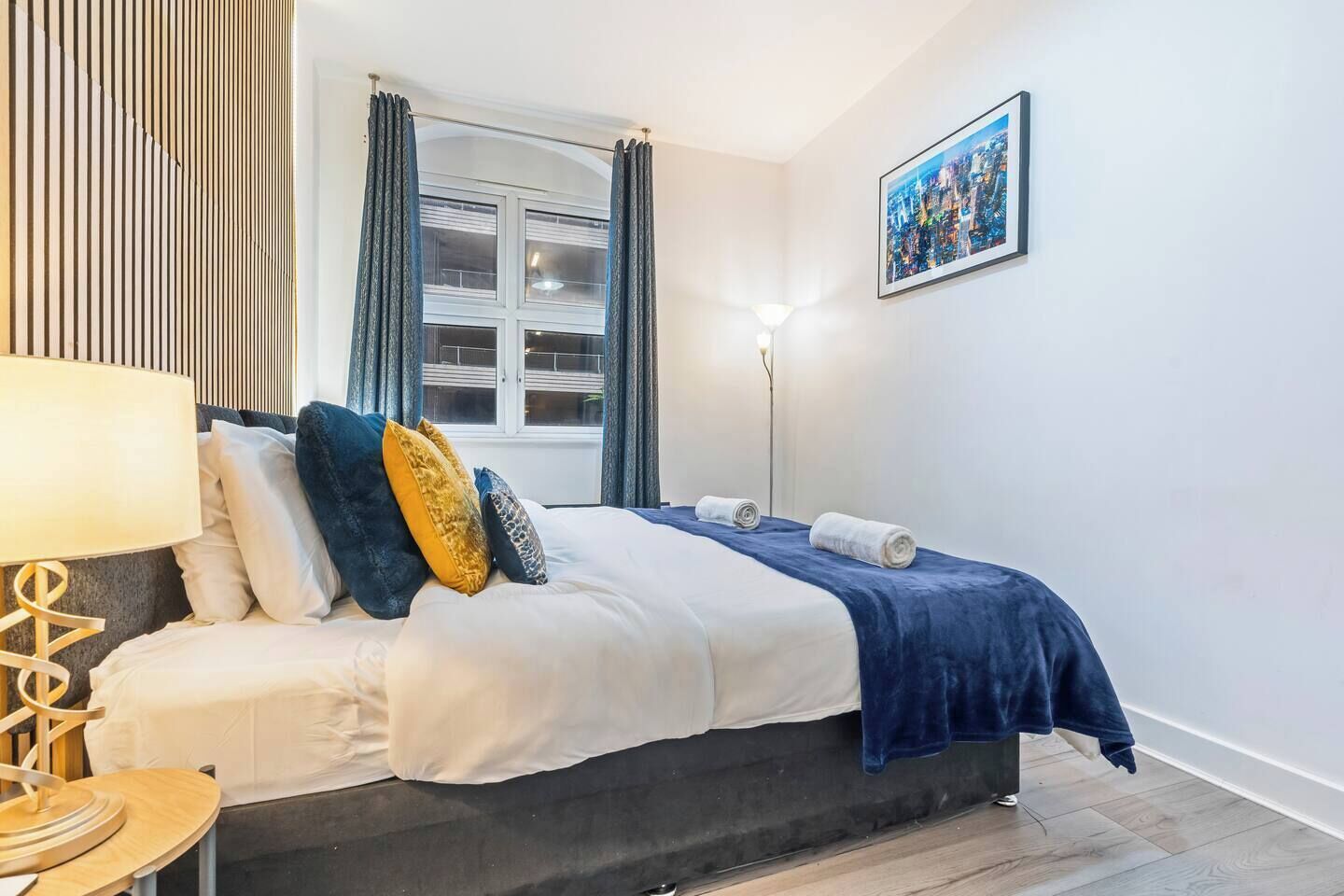 2 dormitorios, tabla de planchar con plancha, wifi y ropa de cama