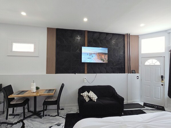 1 Schlafzimmer, Bügeleisen/Bügelbrett, WLAN, Bettwäsche