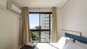 Basic Apartment - Cozy Apartment in Condominium With Pool Avr0503 (Penha)