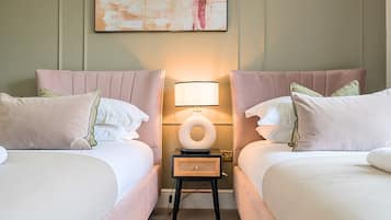 4 bedrooms, WiFi (free), individually decorated, individually furnished