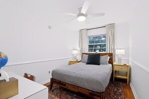 3 Schlafzimmer, Bügeleisen/Bügelbrett, WLAN, Bettwäsche