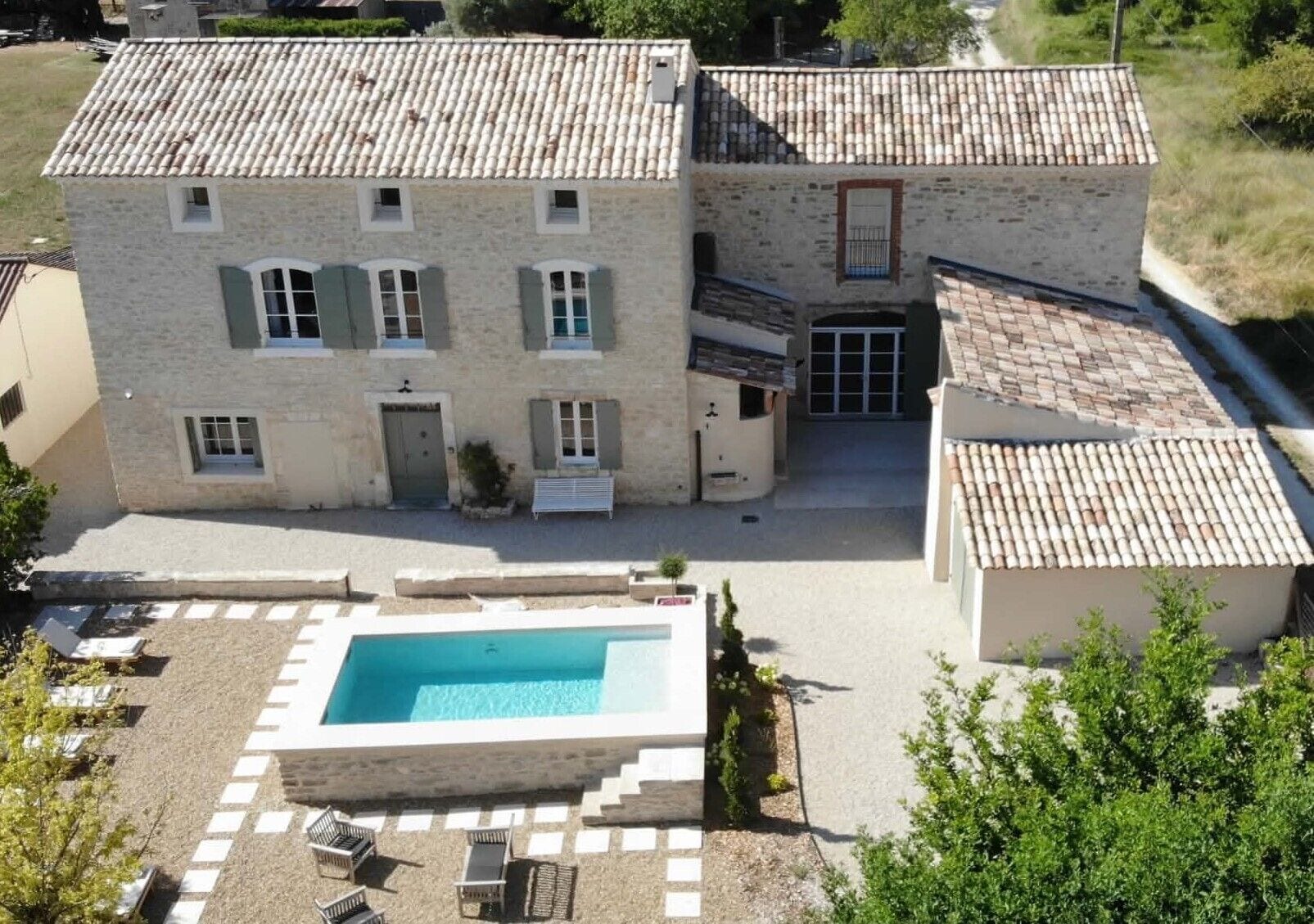 Extérieur