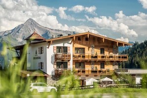 Exterior - Hotel Bergkristall Zillertal-Adults Only (Hippach-Schwendberg)