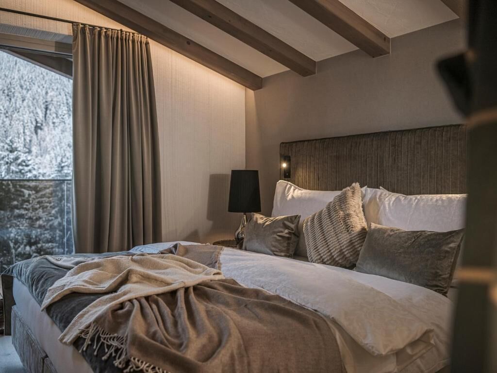 Deluxe Suite, Balcony, Garden View