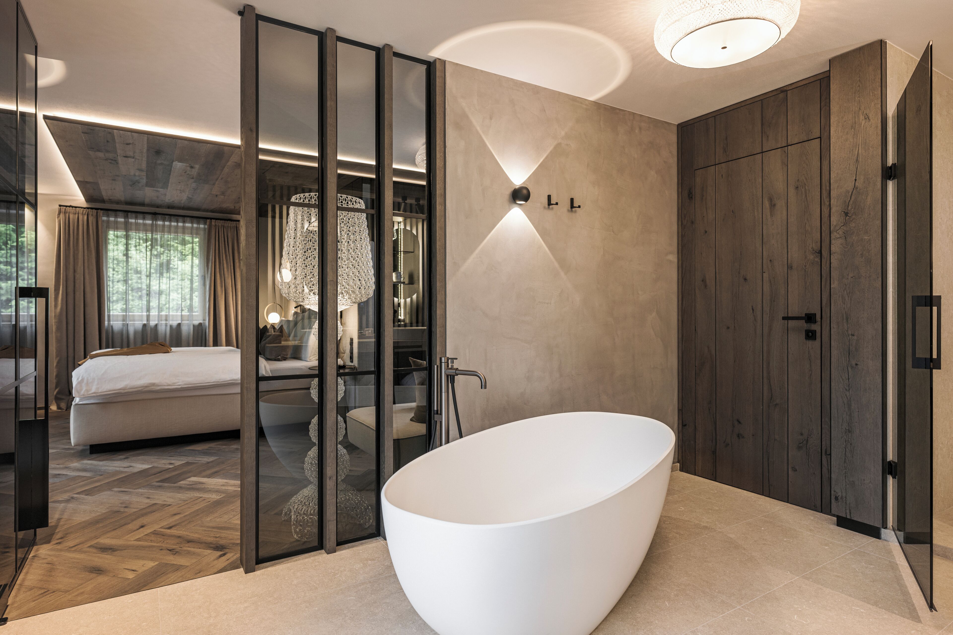 Deluxe Suite, Balcony, Mountain View | Bathroom