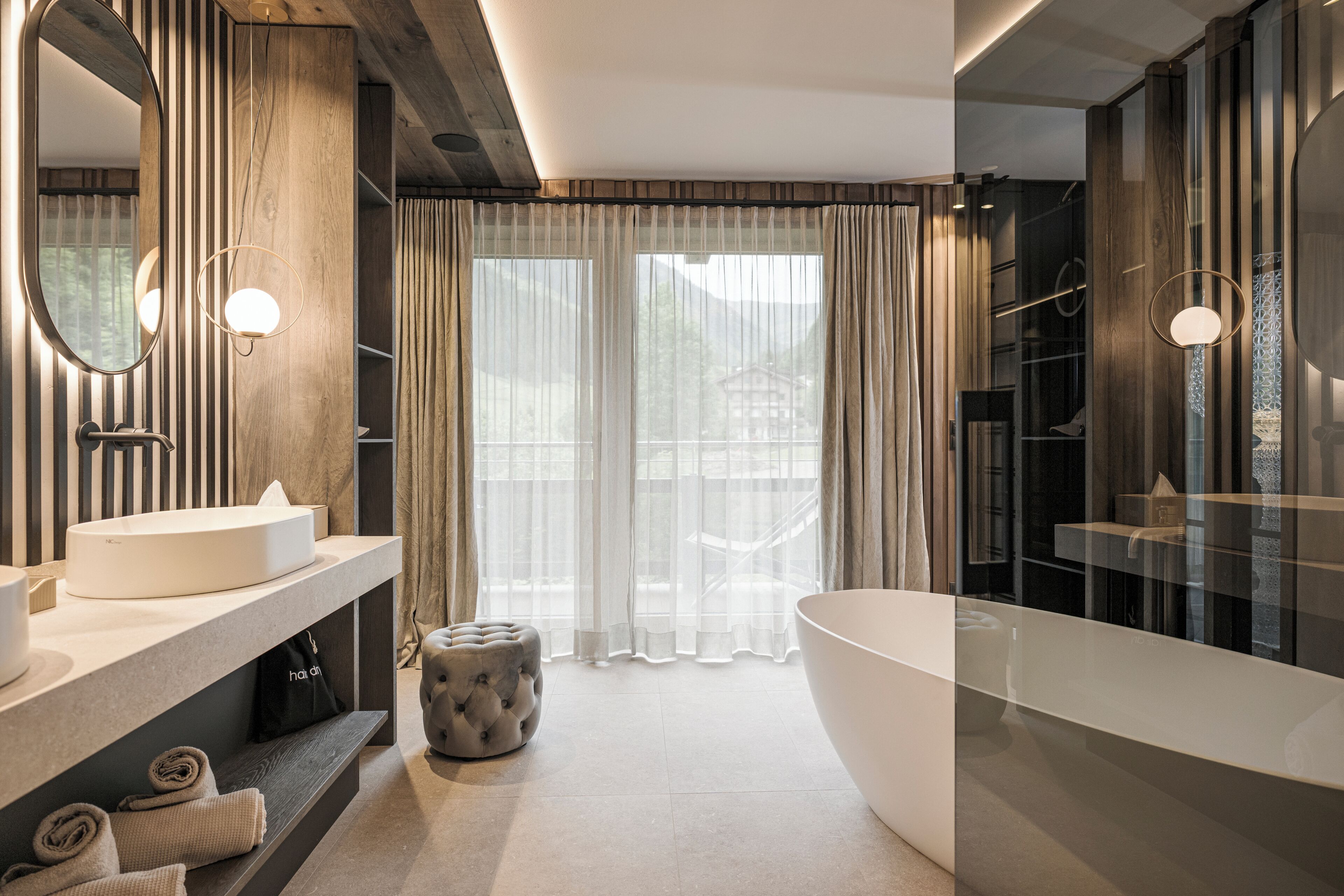 Deluxe Suite, Balcony, Mountain View | Mountain view