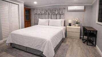 Iron/ironing board, WiFi (free), bed sheets
