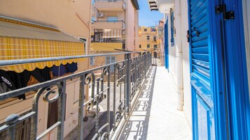 Apartment, Partial Ocean View | Property grounds