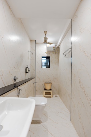 Towels, soap, shampoo, toilet paper - Season 4 Residences T Nagar US Biometric (Chennai)