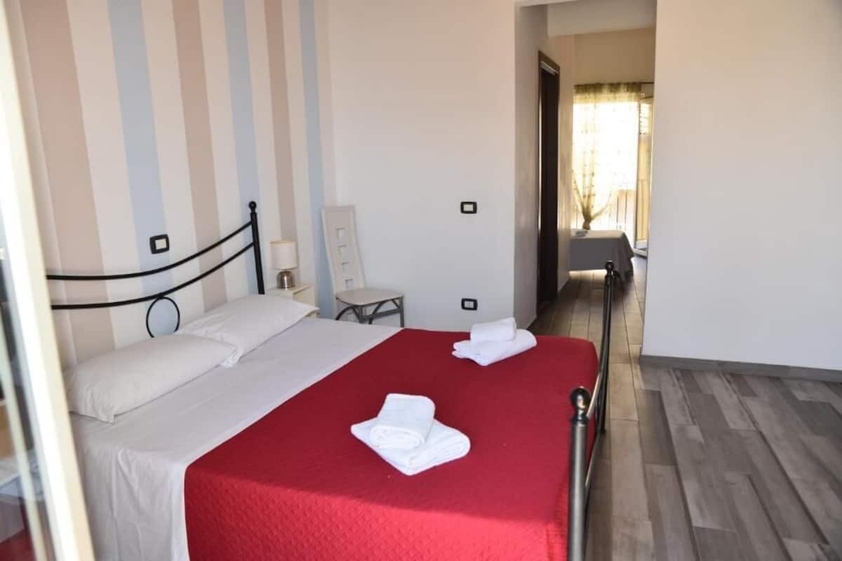 Family Room, Balcony, City View | WiFi (free)