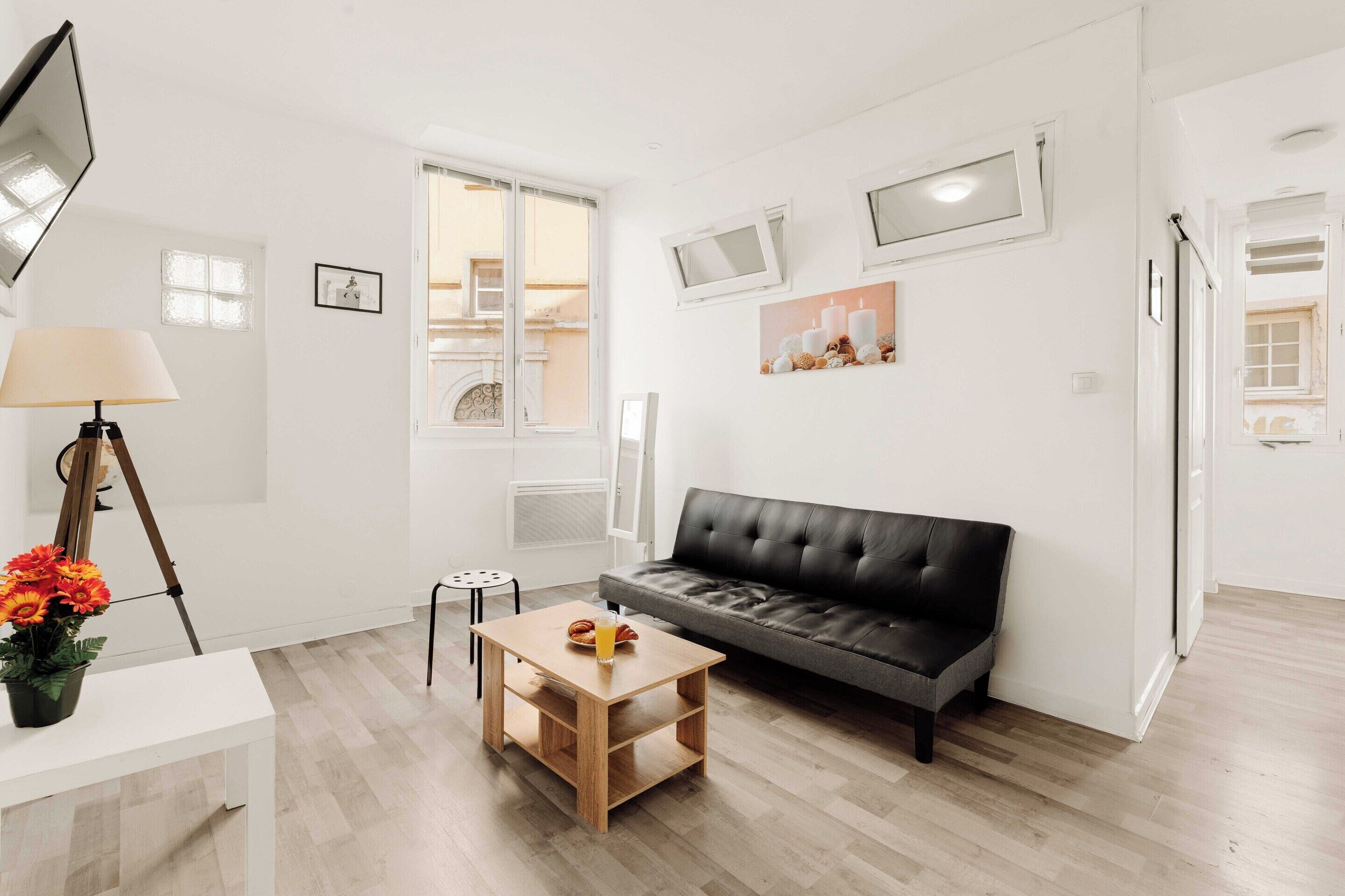 Apartment | Living area