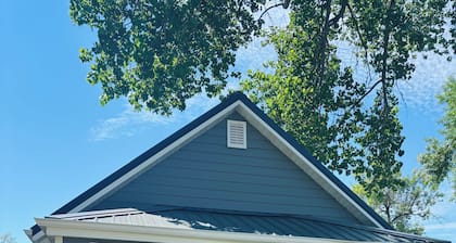 Cottage on Kline