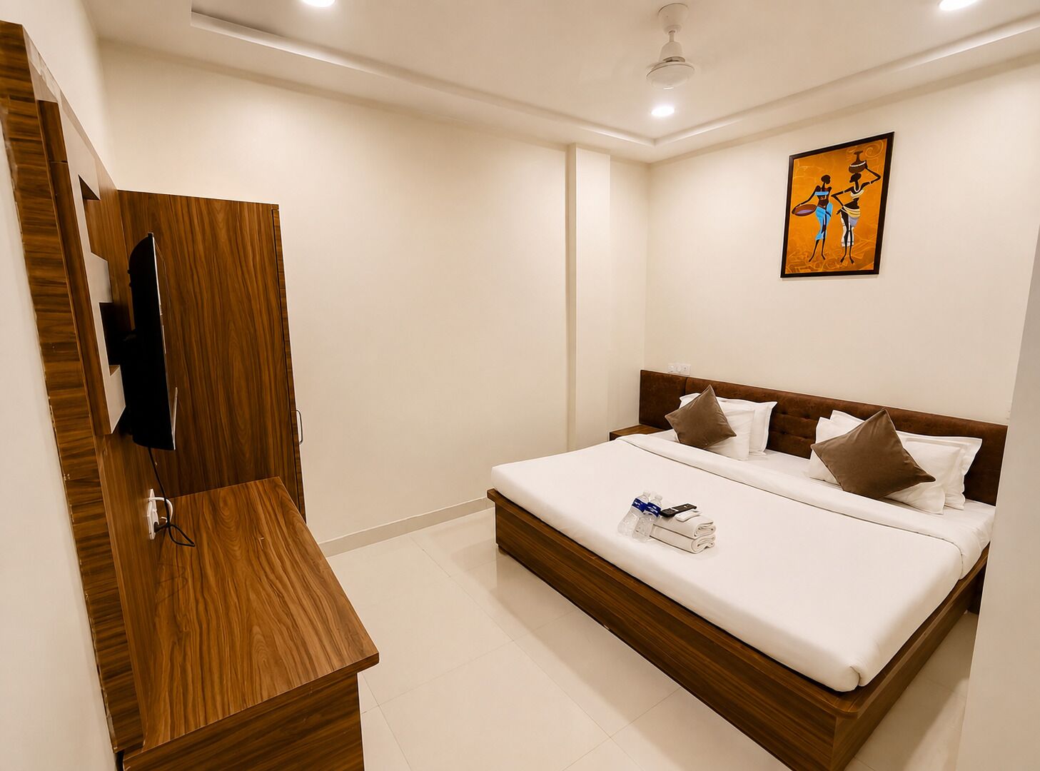 Habitación Deluxe | Escritorio, wifi gratis, ropa de cama