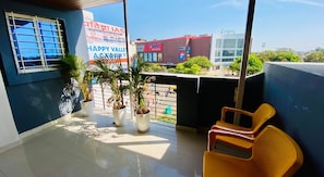 Terrace/patio - Maa Kripa Hotel (Ujjain)