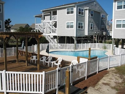 Williamson Realty - CHANNEL HARBOR A4