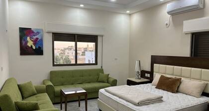 Beautiful 4-bedroom bed & breakfast in charming الكرك