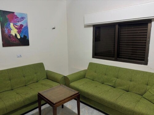 Beautiful 4-bedroom bed & breakfast in charming الكرك