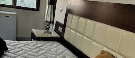 4 bedrooms, WiFi