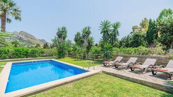 Villa | Pool | Indoor pool, outdoor pool