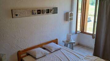 4 bedrooms, WiFi