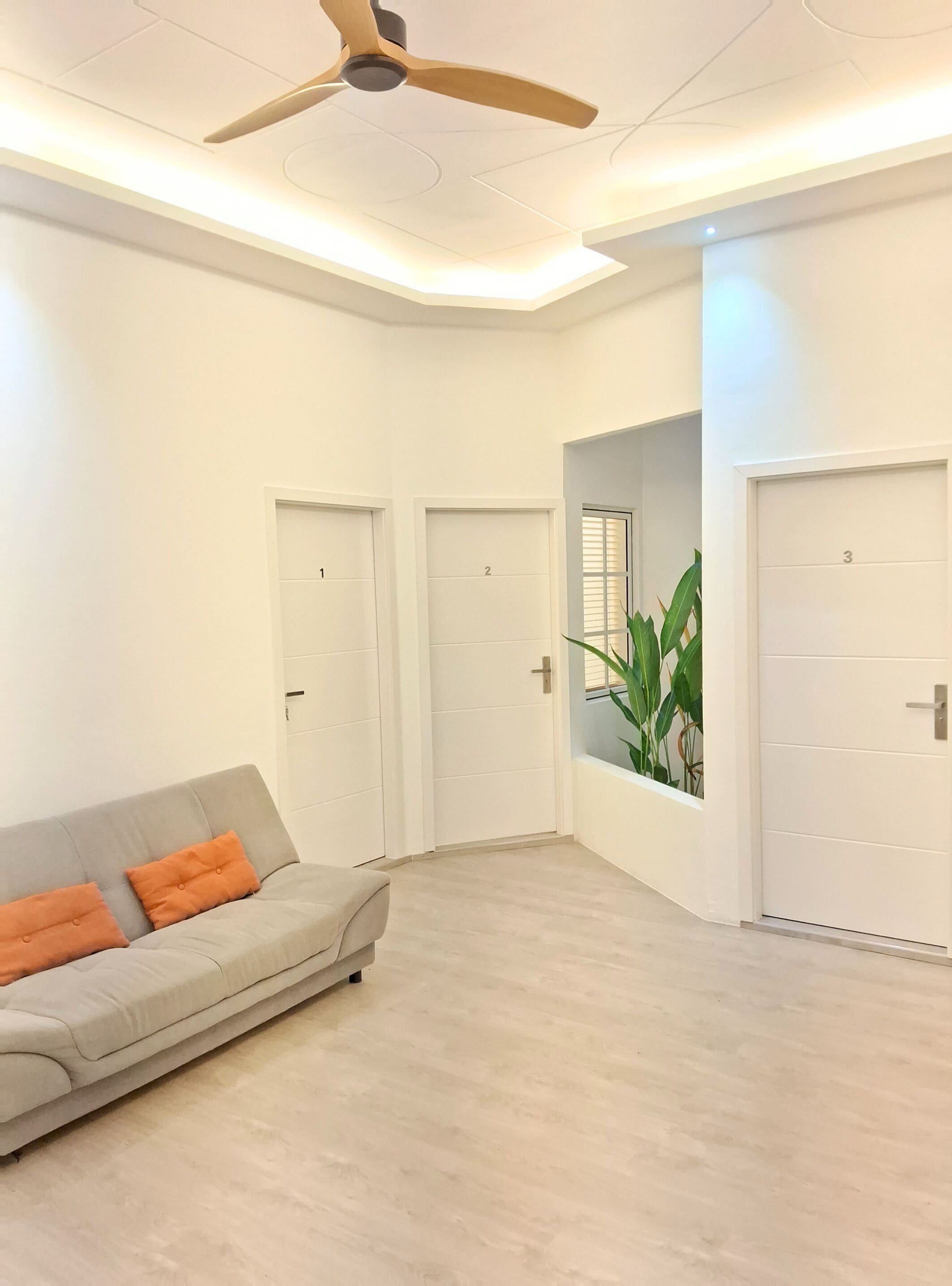 Habitación Deluxe con 1 cama matrimonial o 2 individuales | Área de sala de estar