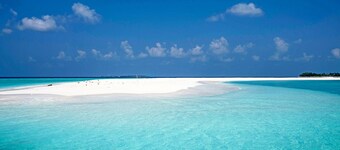 Sunny Day Inn Maldives